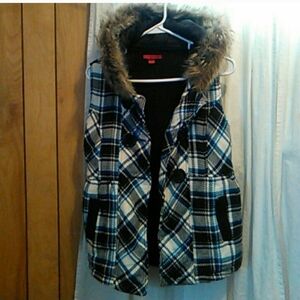 Livi Active Black Knit Jacket